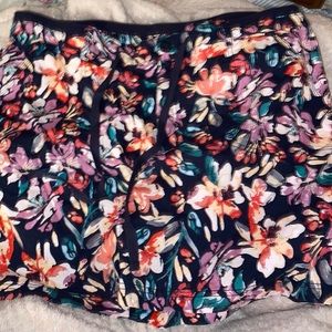 A womens size 18 skirt with built in shorts